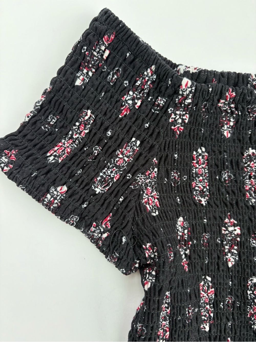 Streetwear Society Smocked Off Shoulder Crop Top Black Floral Cottagecore Size L - Picture 5 of 5